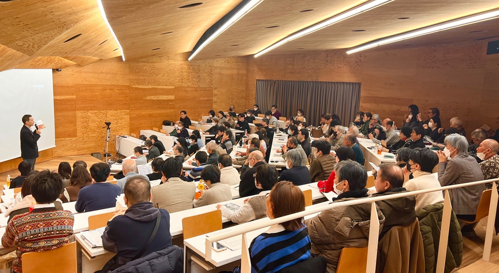 東京大学 ユビキタスホールでの研究上映会